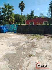 Maison à Piscinas. Terreno en zona serratella con 4 casas