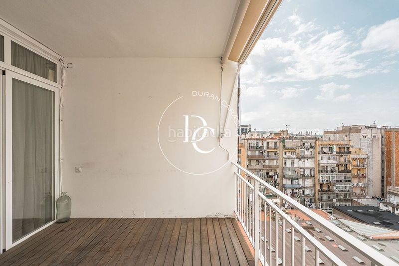 Foto 93f3f56b-86d9-4f8c-930e-55bd403f671d. Àtic amb calefacció a La Nova Esquerra de l´Eixample Barcelona