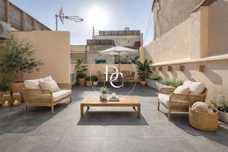 Dúplex  Carrer del camp. Duplex de 194 m2 con vistas y terraza en venta en sant gervasi