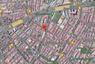Terreno residencial  Via julia. Parcela comercial y residencial en nou barris