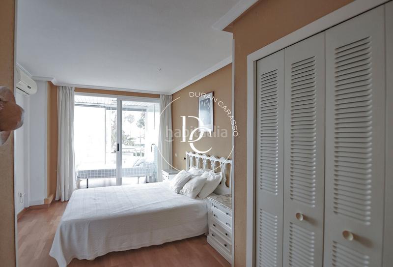 Foto db0daedd-f0da-40ce-a834-011a3e75a0c3. Etagenwohnung mit heizung in Marina Botafoc-Talamanca Ibiza