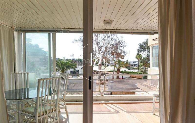 Foto ec6be003-a4c2-4da9-b5b0-afb50890e790. Etagenwohnung mit heizung in Marina Botafoc-Talamanca Ibiza