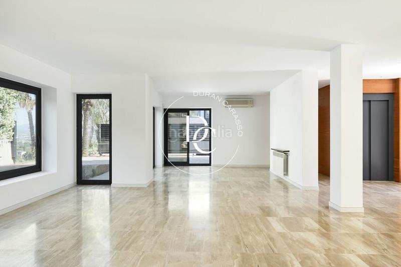 Foto 790e995c-c540-4652-8046-e45dda9bef5a. Casa con riscaldamento parcheggio piscina in Valldoreix Sant Cugat del Vallès