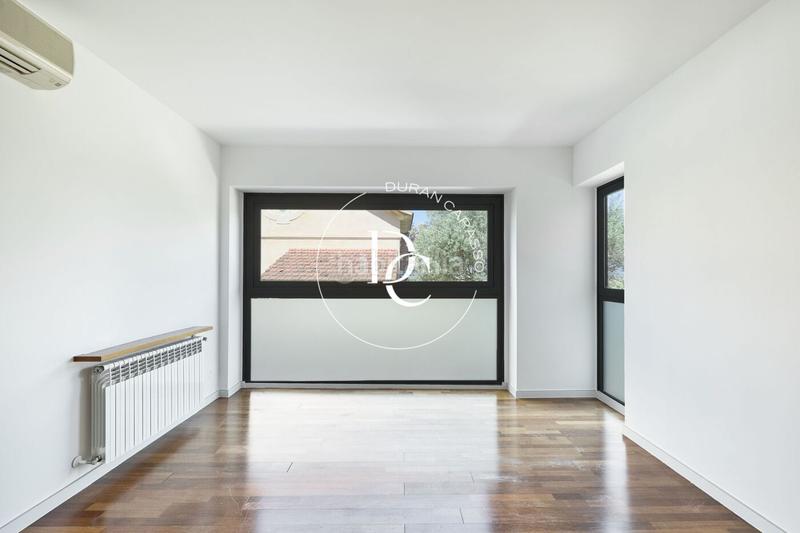 Foto f1c68423-87df-48c1-8efe-e583f410cc99. Casa con riscaldamento parcheggio piscina in Valldoreix Sant Cugat del Vallès