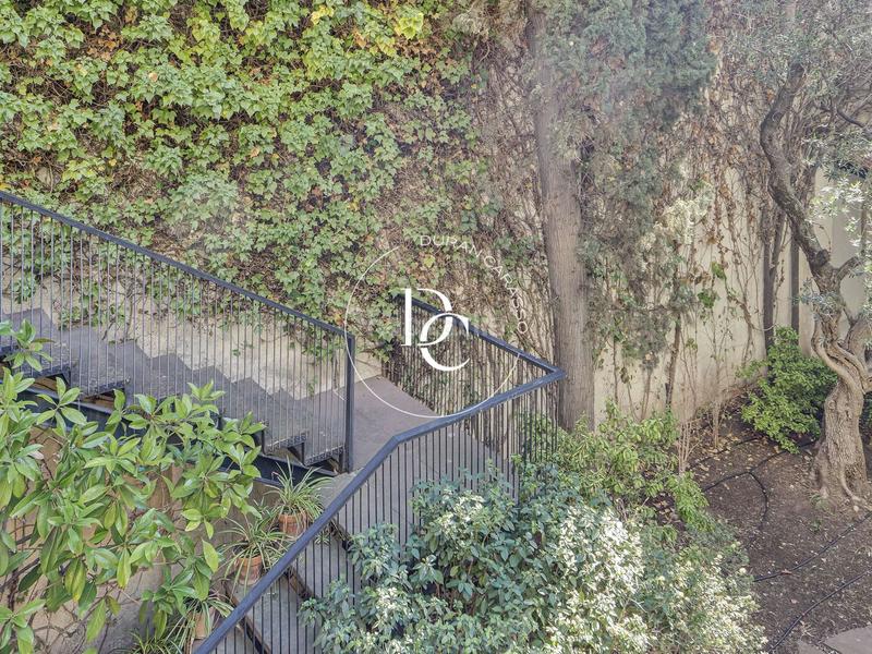 Foto 6e2fa760-478e-4cf8-810c-82d92c54871d. Casa amb calefacció aparcament a Putget - Farró Barcelona