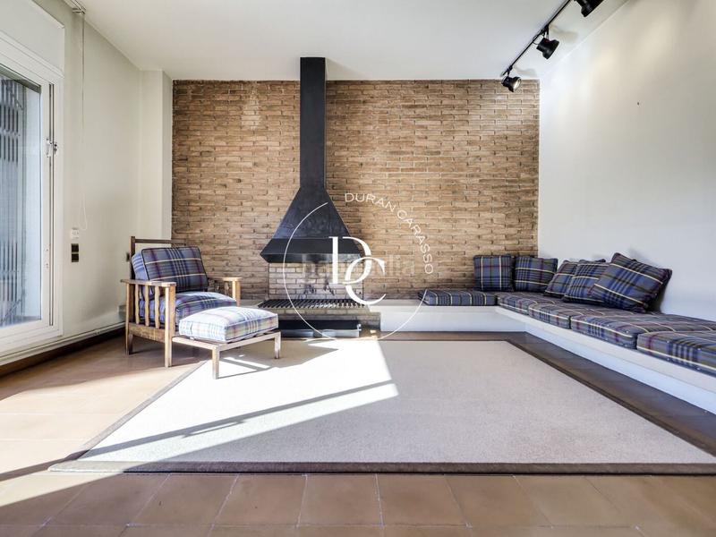 Foto 8957cdd6-7a49-4eae-b8eb-f636abb4f883. Casa amb calefacció aparcament a Putget - Farró Barcelona