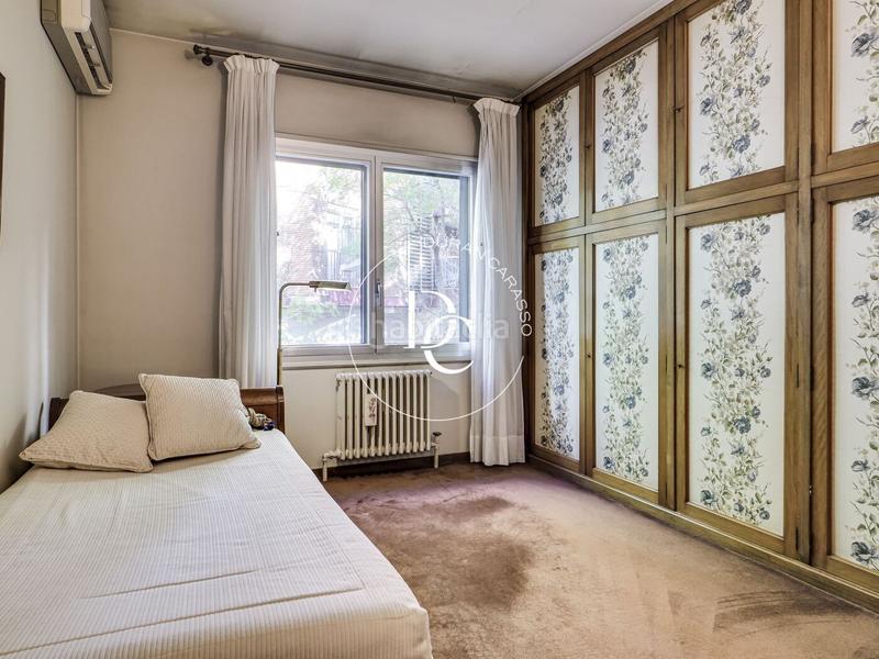 Foto 99c70304-5099-4e38-9975-af6eae887ebf. Casa amb calefacció aparcament a Putget - Farró Barcelona