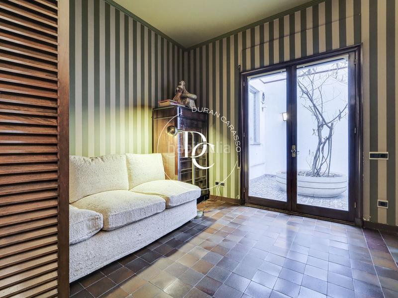 Foto a1519e14-4dbb-4632-9dfb-25f342e8c226. Casa amb calefacció aparcament a Putget - Farró Barcelona