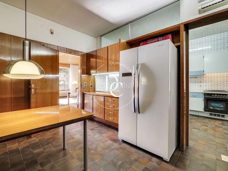 Foto b8530f59-4390-4d66-9bb7-9dfe36d4a5c1. Casa amb calefacció aparcament a Putget - Farró Barcelona