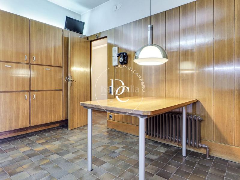 Foto f184166e-72c9-4a59-9339-d18efbdbb43b. Casa amb calefacció aparcament a Putget - Farró Barcelona