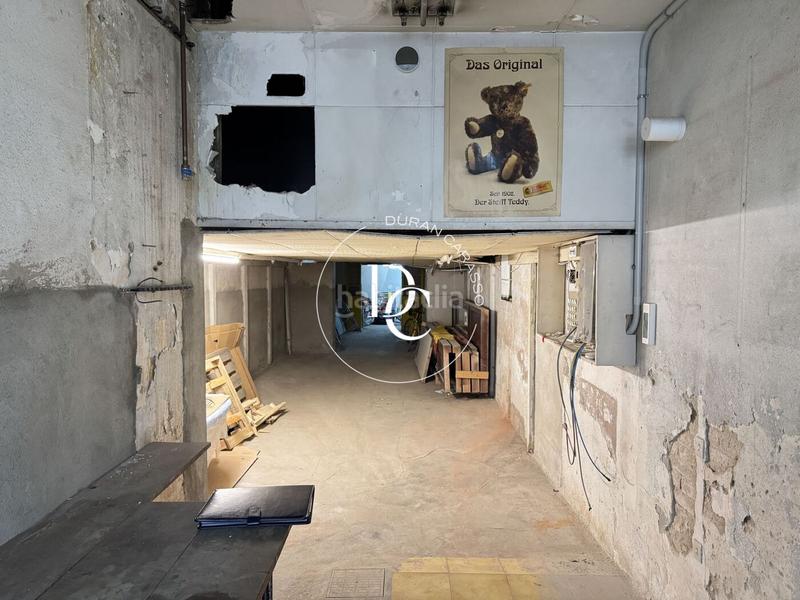 Foto ca91d8fb-b6b1-4477-9366-12de2db38747. Local commercial dans Sant Antoni Barcelona
