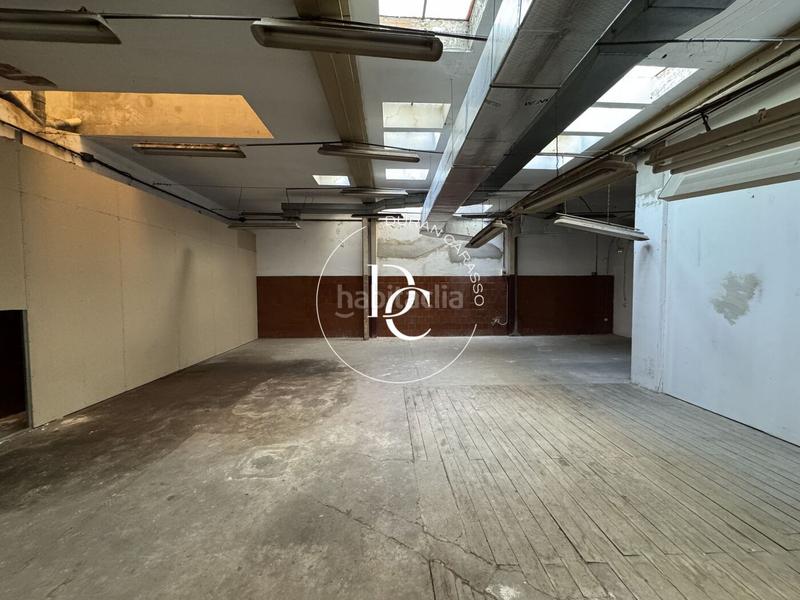 Foto d41d0bbd-abb2-4aae-9ffb-de1a3c09c14c. Local comercial a Sant Antoni Barcelona