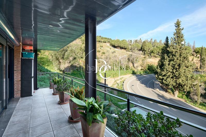 Foto 7bfbf4c0-7eba-4663-8e87-1839bdcb50e5. Dúplex duplex de 106 m2 con vistas y terraza en venta en vallcarca i els penitents, en Barcelona