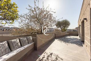 Ático en La Nova Esquerra de l´Eixample. Ático de lujo de 322 m2 con vistas y terraza en venta en lantiga