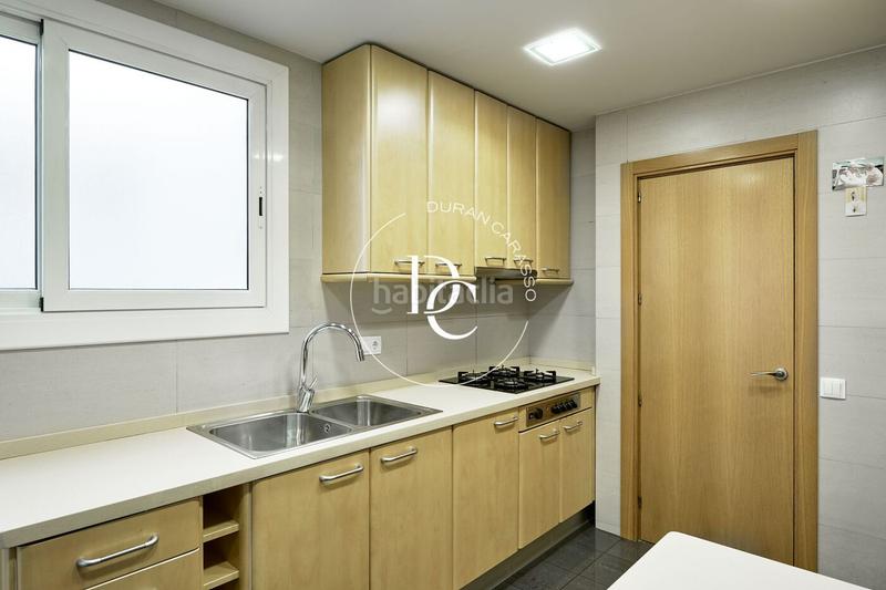 Foto cfdae15c-0adb-4a86-b86b-f23cdfabe976. Àtic amb calefacció a Sarrià Barcelona