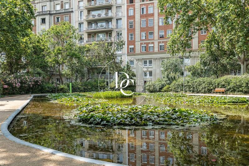 Foto 7d279dda-ad17-4c0c-9163-85686c310eae. Piso  de lujo de 455 m2 con terraza en venta en Barcelona