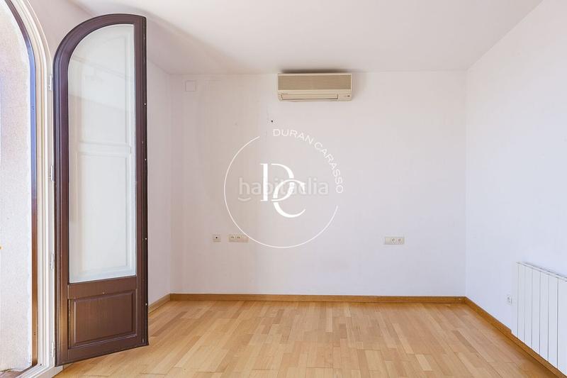 Foto dceda385-e7ea-44c3-b36c-37f9ffd99842. Casa  de lujo de 344 m2 con piscina en venta en Sant Cugat del Vallès