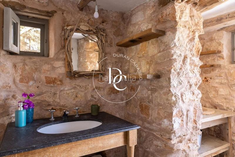 Foto 31fa80ad-bb3f-4163-9e2d-96778dca51fc. Masía  de 169 m2 con piscina y vistas en venta en sant francesc xavier en Formentera