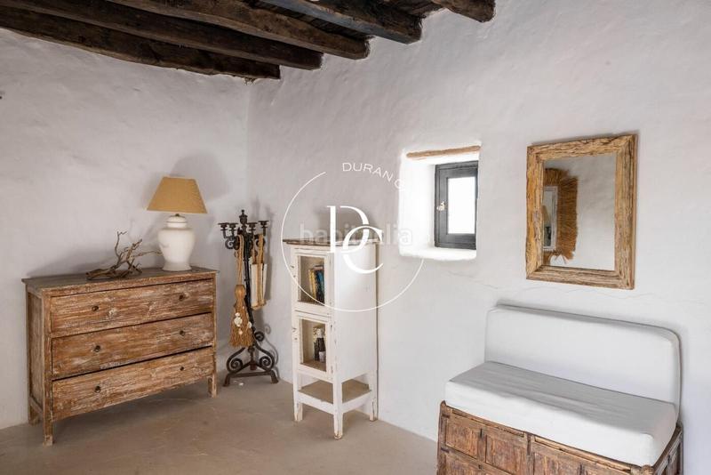 Foto f191e6f5-7fa0-4229-9d2a-307e61ec9eb2. Masía  de 169 m2 con piscina y vistas en venta en sant francesc xavier en Formentera