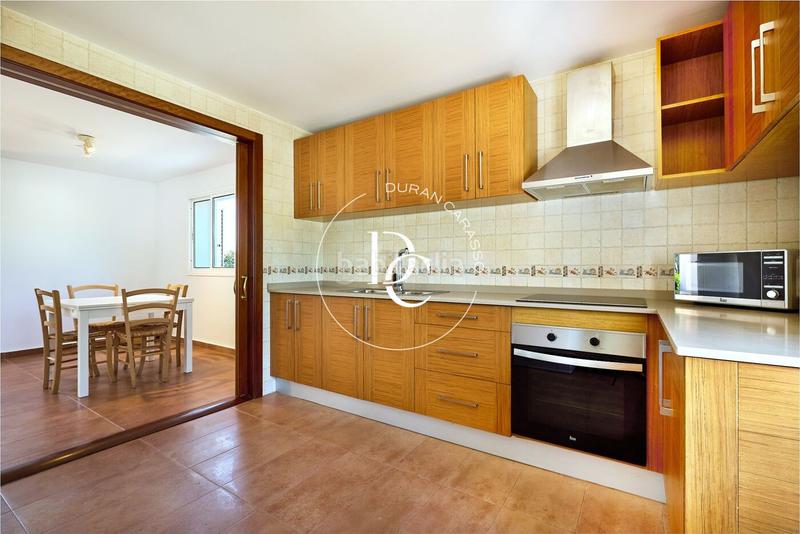 Foto 5801daea-e266-49db-8c0a-af7077e4a21b. Casa con riscaldamento parcheggio in Jesús Santa Eulària