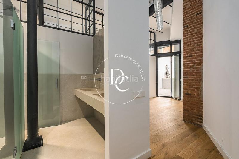Foto 20609f71-7c5e-4667-be98-c18db4a6f73e. Loft  de 152 m2 con terraza en venta en sant gervasi galvany, en Barcelona