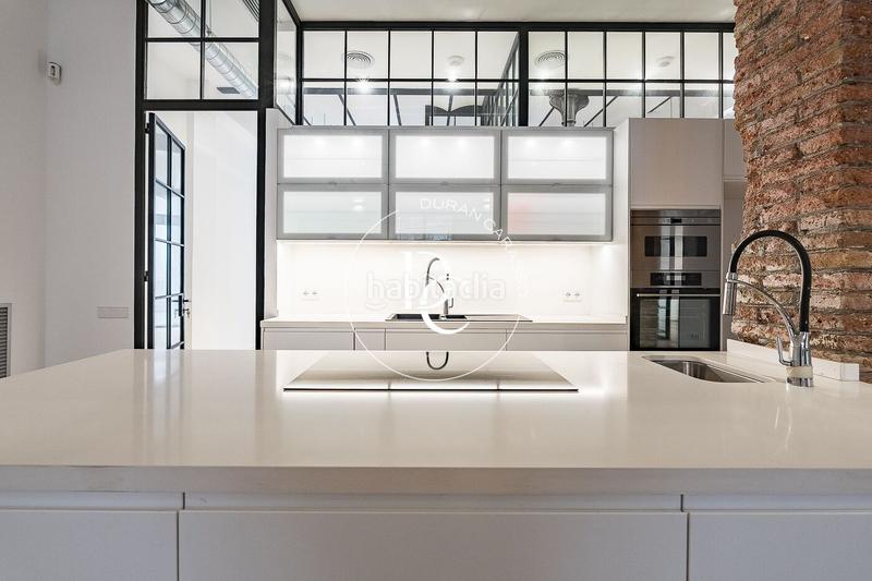 Foto b7d56fb7-8ad1-4865-bf22-afcec5ecd6d7. Loft  de 152 m2 con terraza en venta en sant gervasi galvany, en Barcelona