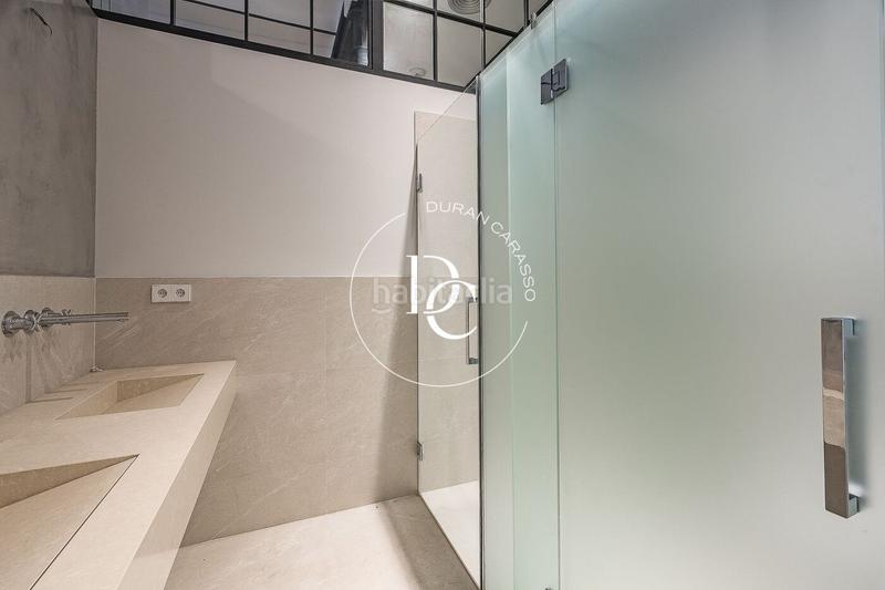 Foto c0bef176-5262-4410-ad86-f5379422a0c6. Loft  de 152 m2 con terraza en venta en sant gervasi galvany, en Barcelona