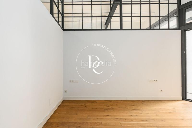Foto e3ed359e-f58a-43ba-a6ca-07bc186587ec. Loft  de 152 m2 con terraza en venta en sant gervasi galvany, en Barcelona