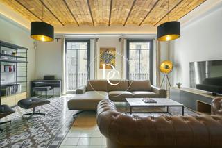 Appartement  Carrer de casp. Piso de lujo de 144 m2 con vistas en venta en la dreta de leixam