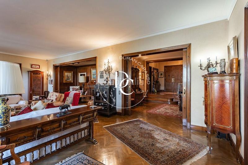 Foto 89b86167-7463-4497-9c24-4ce1f99f6e7a. Piso  de lujo de 497 m2 con vistas y terraza en venta en sant gervasi galvany, en Barcelona