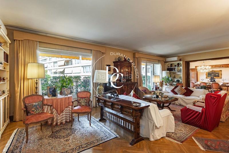 Foto fe46515f-9a74-4eb0-ba7c-f8d8bcf226b4. Piso  de lujo de 497 m2 con vistas y terraza en venta en sant gervasi galvany, en Barcelona