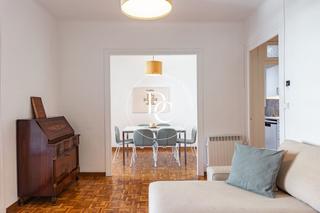 Pis  Carrer de casp. Piso de 148 m2 en venta en barcelona