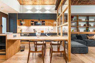 Appartement  Passeig de colom. Piso de 103 m2 con vistas en venta en el gòtic, barcelona