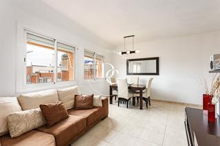 Attique  Carrer de vallfogona. Ático de 66 m2 con vistas en venta en vila de gràcia, barcelona
