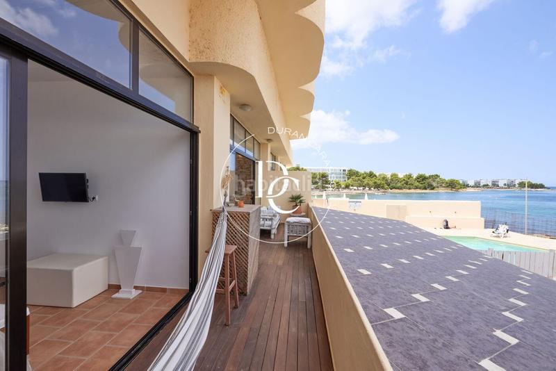 Foto 3429fa6e-d980-43fe-bf6d-cdf36dd26849. Piso  de 82 m2 con piscina, vistas y terraza en venta en Sant Josep de sa Talaia