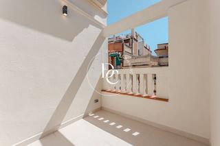 Attique  Carrer de castanyer. Ático de 99 m2 con vistas y terraza en venta en sant gervasi  la