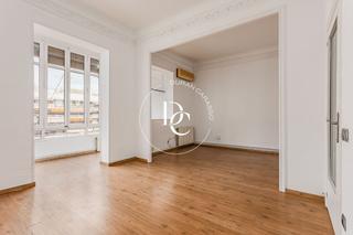 Pis  Gran via de les corts catalanes. Piso de 85 m2 en venta en el fort pienc, barcelona