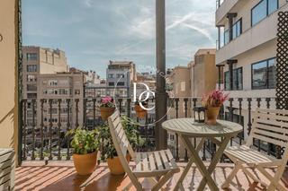 Pis  Carrer de casp. Piso de lujo de 185 m2 con terraza en venta en la dreta de leixa