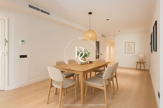 Attique à Sant Gervasi - Bonanova. Ático de 99 m2 con vistas y terraza en venta en sant gervasi  la