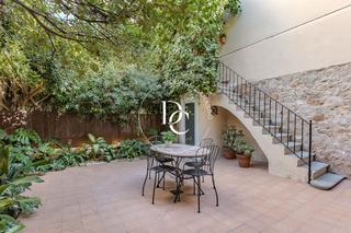 Flat  Carrer de balmes. Piso de lujo de 172 m2 con vistas y terraza en venta en lantiga