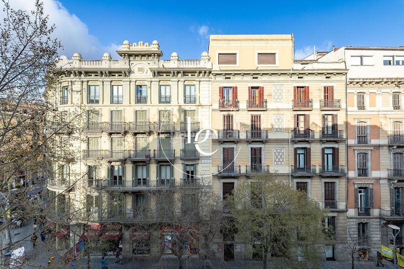 Foto 4a724628-b7e4-432c-975f-3f483cbc8c58. Pis amb calefacció a Dreta de l´Eixample Barcelona