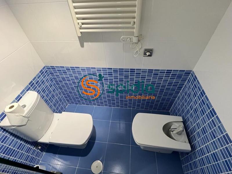 Foto dc3c7c7c-0db5-408b-a585-ec1b66f2e538. Rent apartment with heating parking pool in Casco Antiguo Águilas