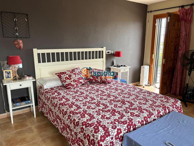 Foto 989d66d0-d7fe-49fb-9d02-58ca670ffec9. Chalet  independiente en la parte alta de todosol con excelentes vistas, piscina, jardín y huerto en Águilas