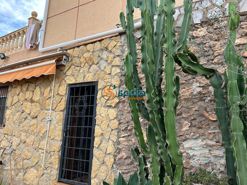 Foto 9ac876c7-865c-41c8-943f-11f204a9c941. Chalet  independiente en la parte alta de todosol con excelentes vistas, piscina, jardín y huerto en Águilas