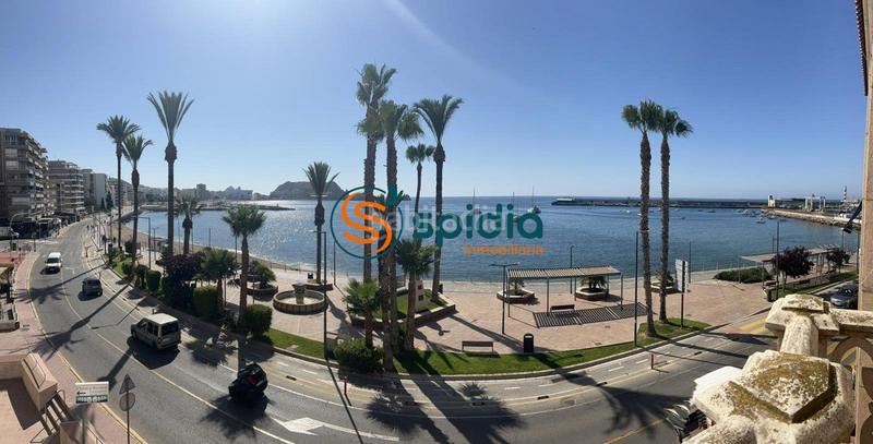 Foto 6bb129ba-a1a6-4894-95ac-f8276dc907ff. Edifici a Casco Antiguo Águilas