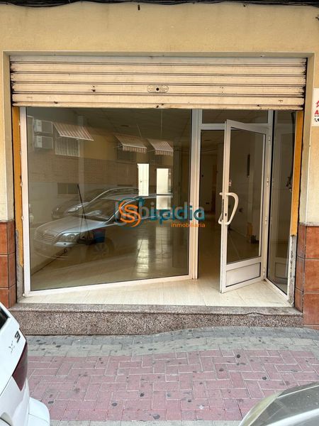 Foto d7906090-97ca-42ca-8bd7-c3e4e58faf1b. Local comercial a Casco Antiguo Águilas