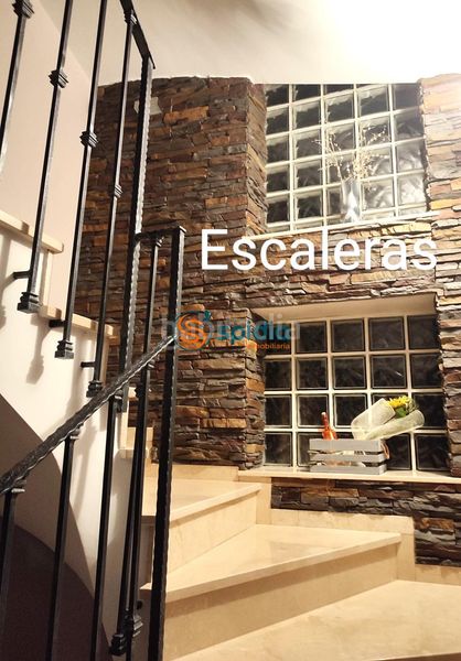 Foto 53d17157-a7c5-4ad2-8510-478e799a6fa7. Casale con parcheggio in Marchena Lorca