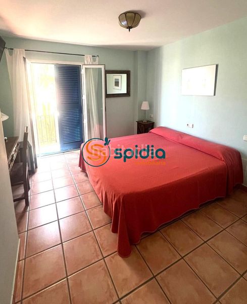 Foto ab05b860-d60c-4d49-ae81-f8355a1c78c2. Edifici a Calabardina Águilas