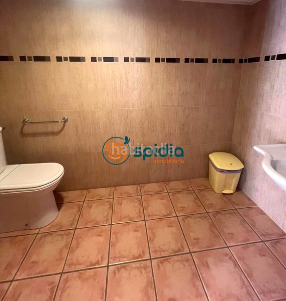 Foto cb33939d-f652-40ef-a128-58f8708b3c6f. Edifici a Calabardina Águilas