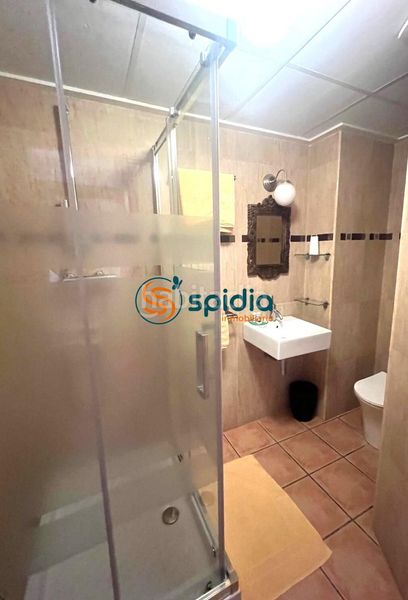 Foto e4bb9dfc-7de0-41e4-b51d-46dc9567192d. Edifici a Calabardina Águilas